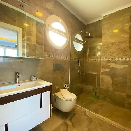 Vilă Paris A Villa, Oezel Havuzlu, Fethiye